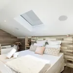 Etoile Opera Calme Balneo Ac Apartman *